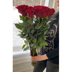 Купить красные розы 70 см с доставкой в Биробиджане