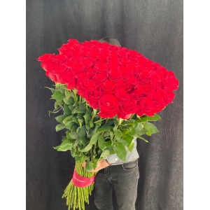 Купить охапку цветов «Классика» с доставкой в Биробиджане